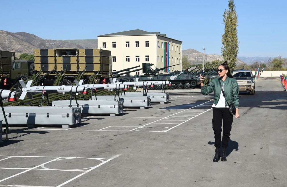 President Ilham Aliyev and First Lady Mehriban Aliyeva attend inauguration of new military unit complex of State Border Service in Gubadli district (PHOTO/VIDEO)