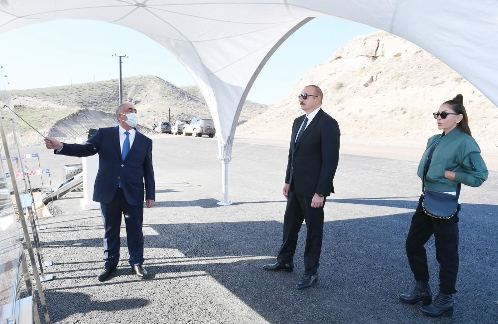 President Ilham Aliyev and First Lady Mehriban Aliyeva attend groundbreaking ceremony for Khanlig-Gubadli highway (PHOTO/VIDEO)