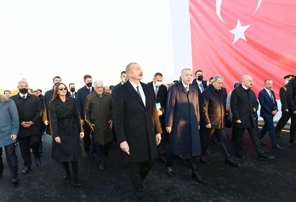 Azerbaijani, Turkish presidents view works done under “smart village” project in Zangilan (PHOTO/VIDEO)