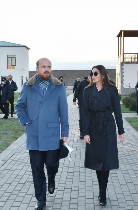 Azerbaijani, Turkish presidents view works done under “smart village” project in Zangilan (PHOTO/VIDEO)