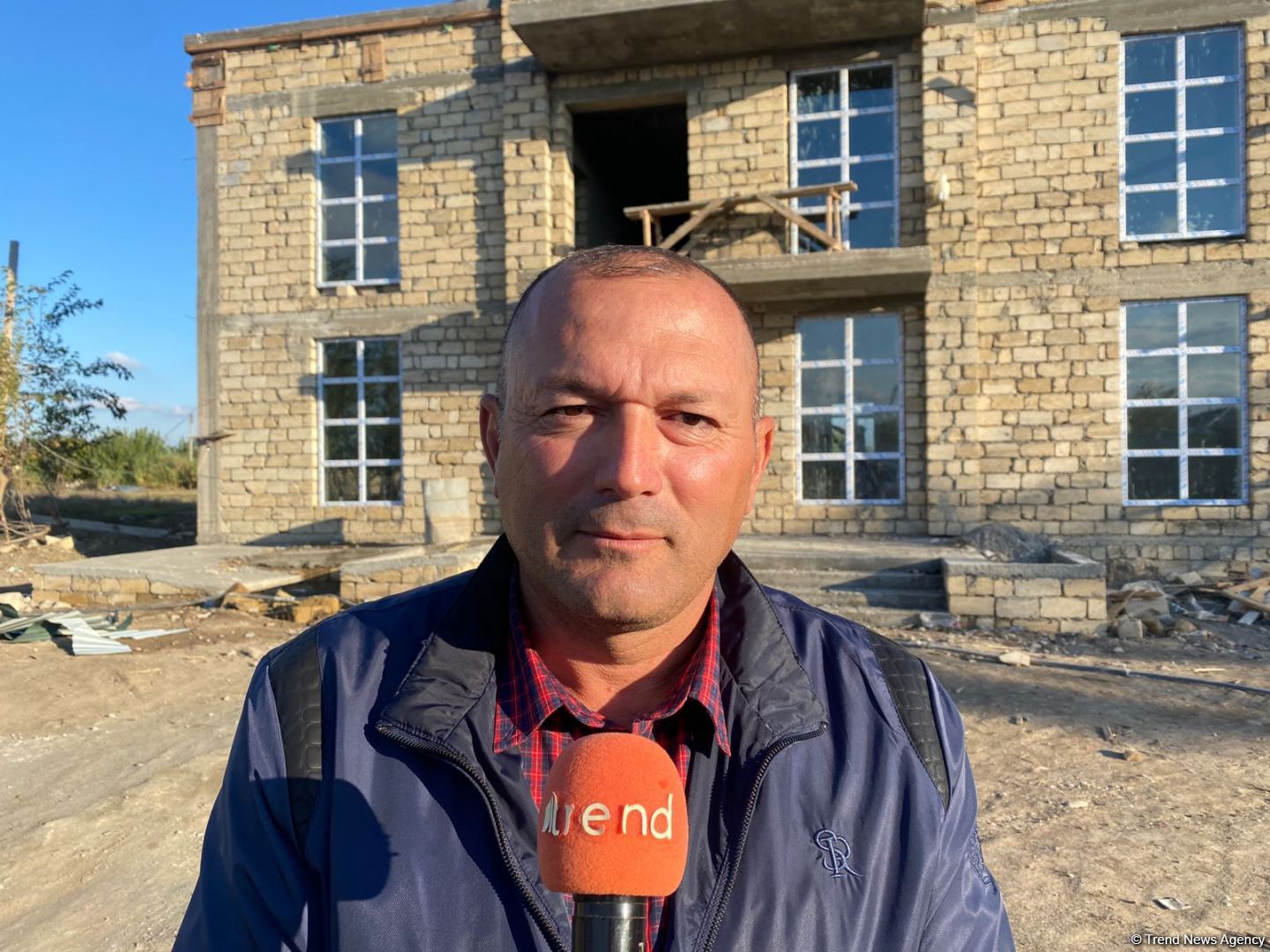 Azerbaijan talks ongoing work to restore houses damaged from Armenian shelling during Second Karabakh War - Trend TV (PHOTO)