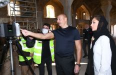 President Ilham Aliyev, First Lady review Heydar Aliyev Foundation’s restoration work in Ashaghi Govhar Agha Mosque in Azerbaijan's Shusha (PHOTO/VIDEO)