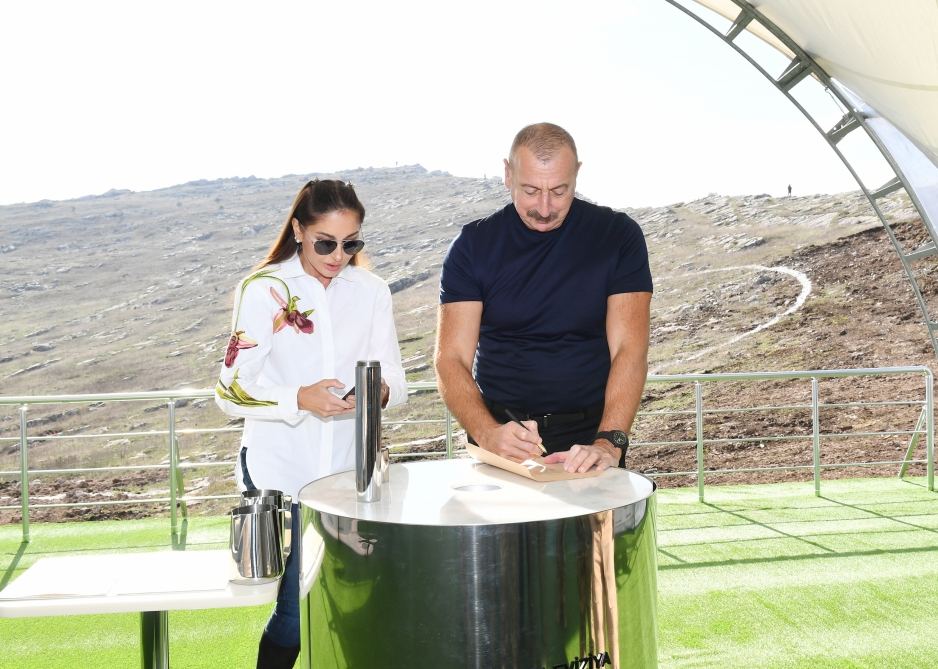 President Ilham Aliyev, First Lady Mehriban Aliyeva lay foundation for Shusha radio and TV station (PHOTO/VIDEO)
