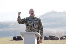 President, Commander-in-Chief of Armed Forces Ilham Aliyev makes speech in front of servicemen in Shusha (PHOTO/VIDEO)