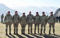 President, Commander-in-Chief of Armed Forces Ilham Aliyev makes speech in front of servicemen in Shusha (PHOTO/VIDEO)