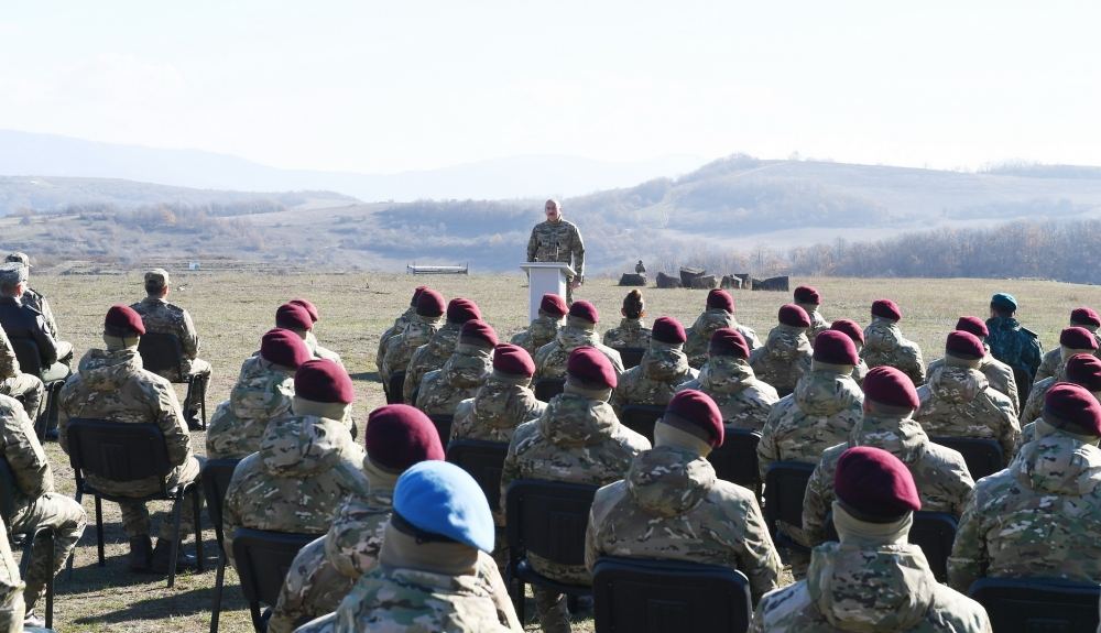 President, Commander-in-Chief of Armed Forces Ilham Aliyev makes speech in front of servicemen in Shusha (PHOTO/VIDEO)