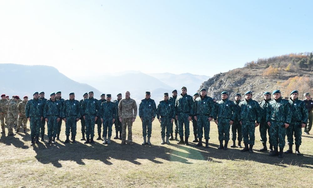 President, Commander-in-Chief of Armed Forces Ilham Aliyev makes speech in front of servicemen in Shusha (PHOTO/VIDEO)