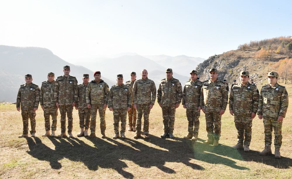 President, Commander-in-Chief of Armed Forces Ilham Aliyev makes speech in front of servicemen in Shusha (PHOTO/VIDEO)