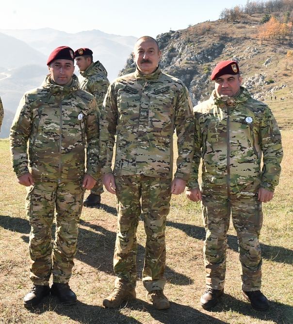 President, Commander-in-Chief of Armed Forces Ilham Aliyev makes speech in front of servicemen in Shusha (PHOTO/VIDEO)