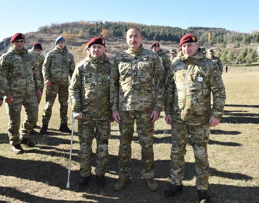 President, Commander-in-Chief of Armed Forces Ilham Aliyev makes speech in front of servicemen in Shusha (PHOTO/VIDEO)