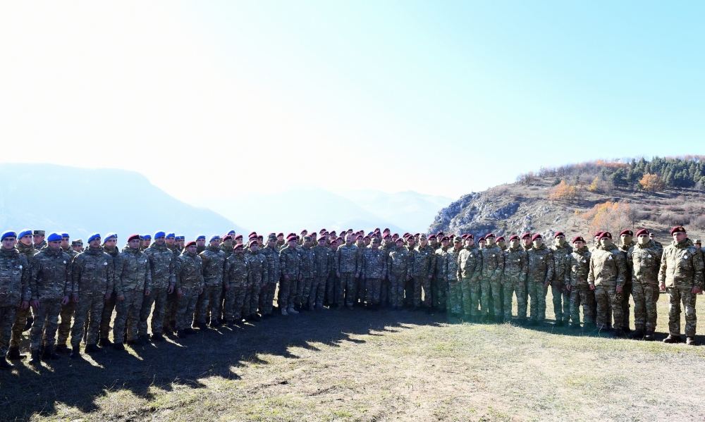 President, Commander-in-Chief of Armed Forces Ilham Aliyev makes speech in front of servicemen in Shusha (PHOTO/VIDEO)