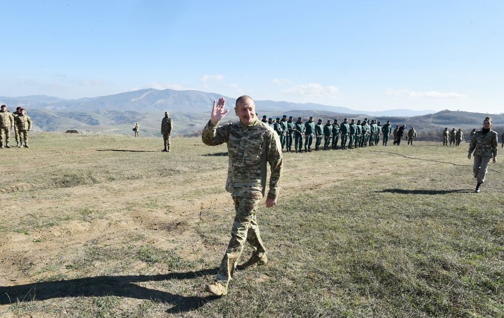 President, Commander-in-Chief of Armed Forces Ilham Aliyev makes speech in front of servicemen in Shusha (PHOTO/VIDEO)