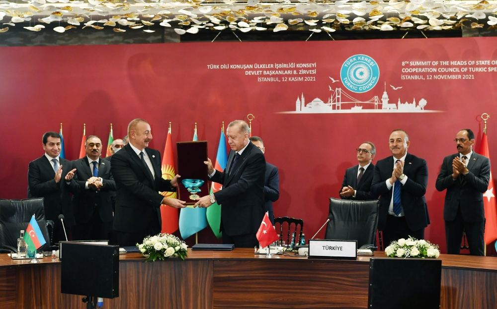 President Ilham Aliyev awarded Supreme Order of Turkic World (PHOTO/VIDEO)