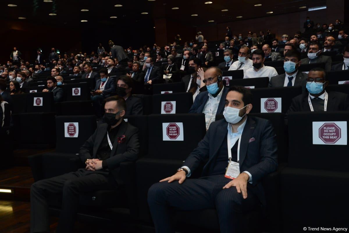 25th International Business Forum kicks off in Baku (PHOTO)
