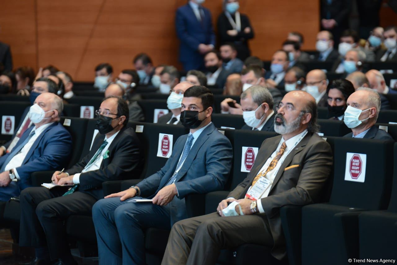 25th International Business Forum kicks off in Baku (PHOTO)