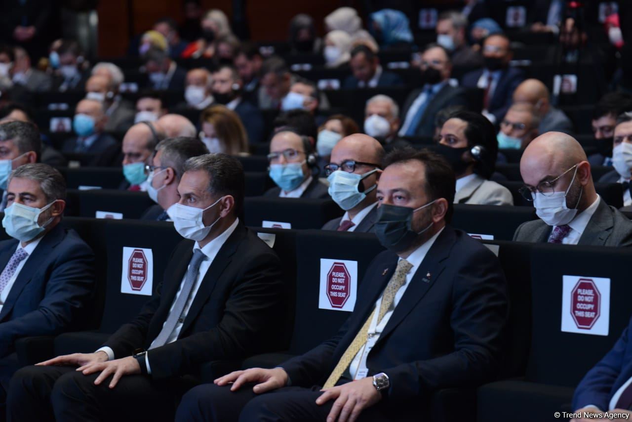 25th International Business Forum kicks off in Baku (PHOTO)