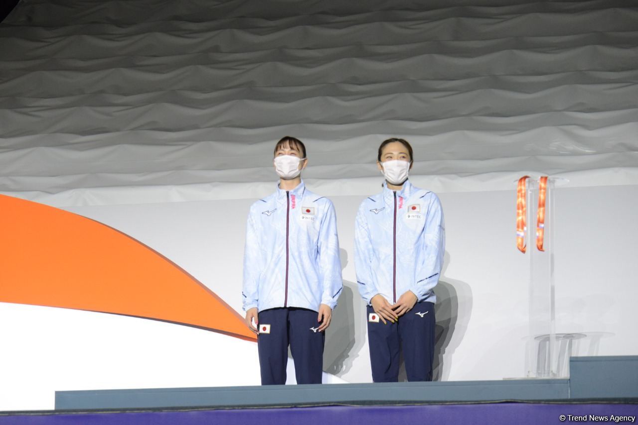 Baku holds award ceremony of winners in synchronized trampoline program (PHOTO)