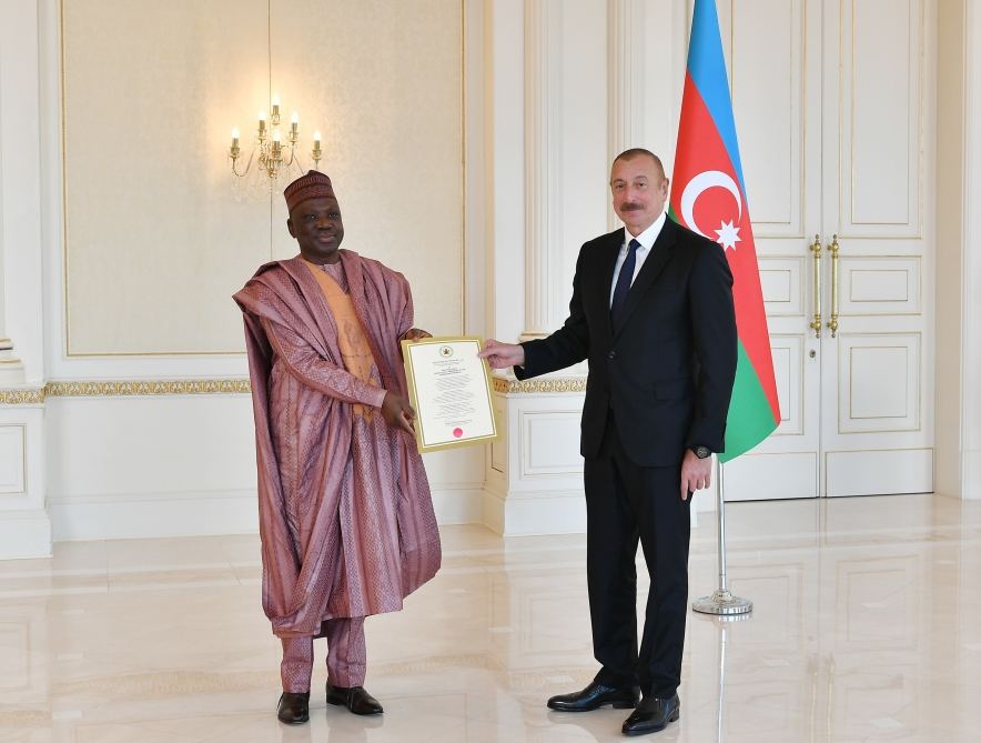 President Ilham Aliyev receives credentials of incoming Nigerian ambassador (PHOTO/VIDEO)