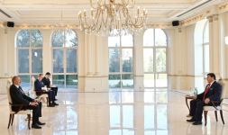 President Ilham Aliyev receives credentials of incoming Chilean ambassador (PHOTO/VIDEO)
