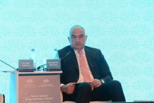 Baku holds int’l forum titled ‘Nizami Ganjavi: Bridge between Cultures’ (PHOTO)