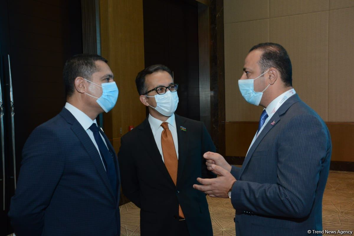Baku holds int’l forum titled ‘Nizami Ganjavi: Bridge between Cultures’ (PHOTO)