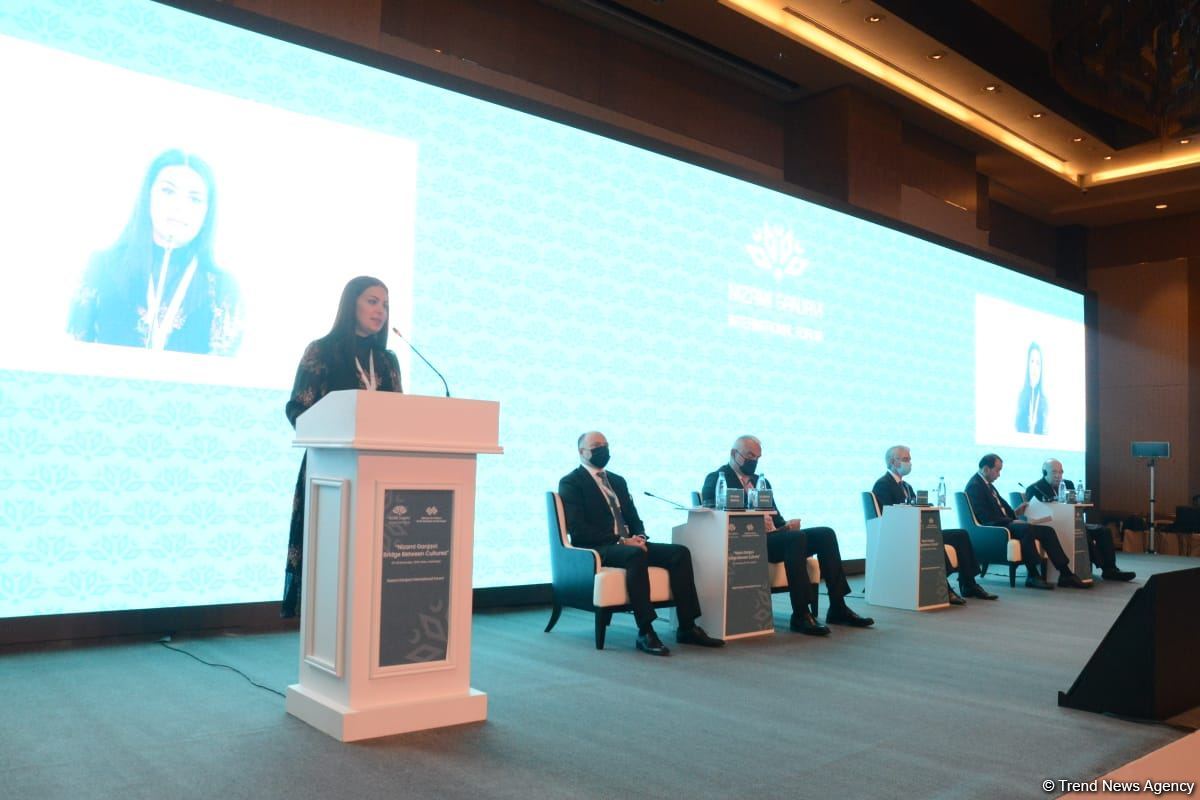 Baku holds int’l forum titled ‘Nizami Ganjavi: Bridge between Cultures’ (PHOTO)