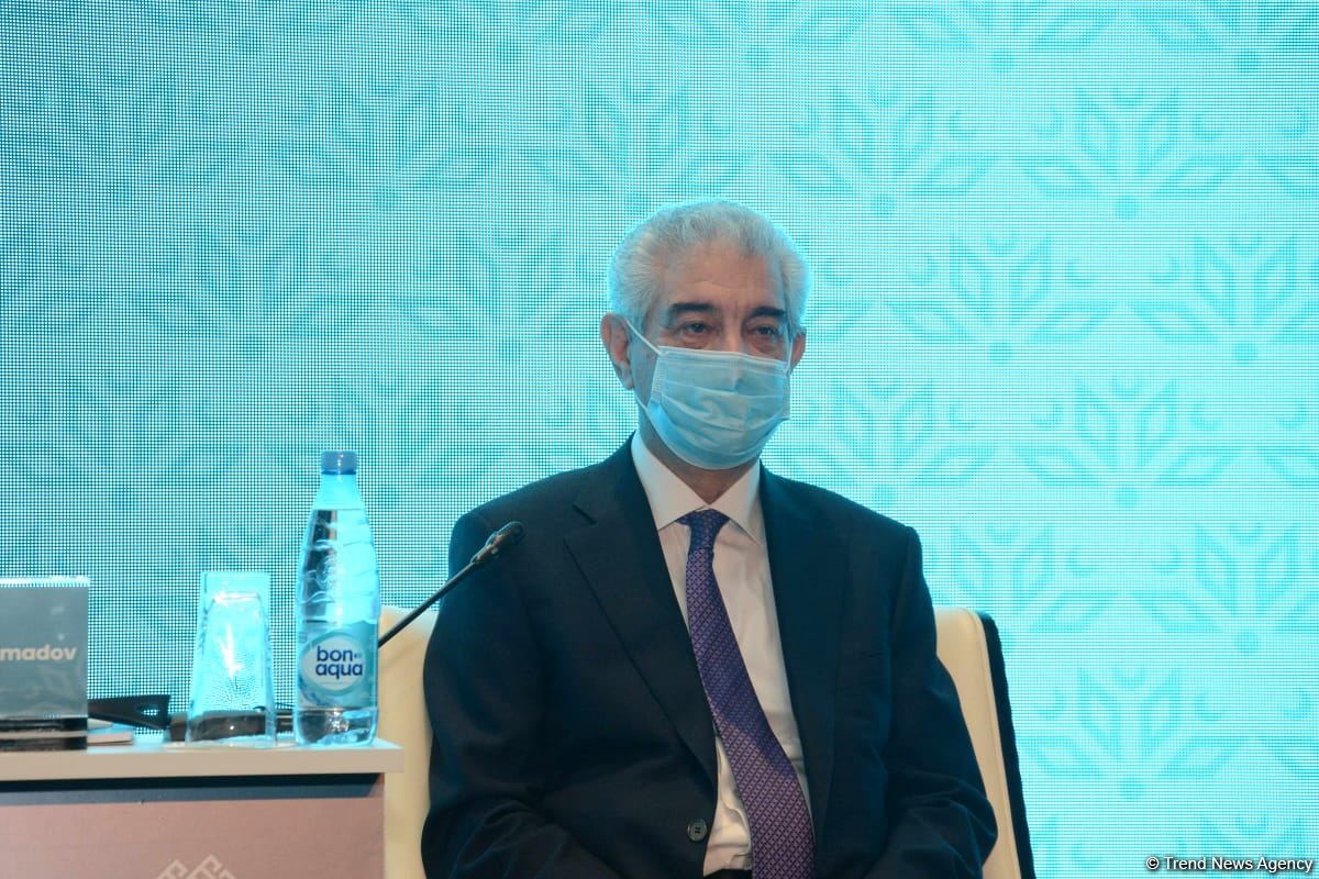 Baku holds int’l forum titled ‘Nizami Ganjavi: Bridge between Cultures’ (PHOTO)