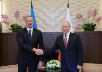 Bilateral meeting held between President Ilham Aliyev, President Vladimir Putin (PHOTO/VIDEO)