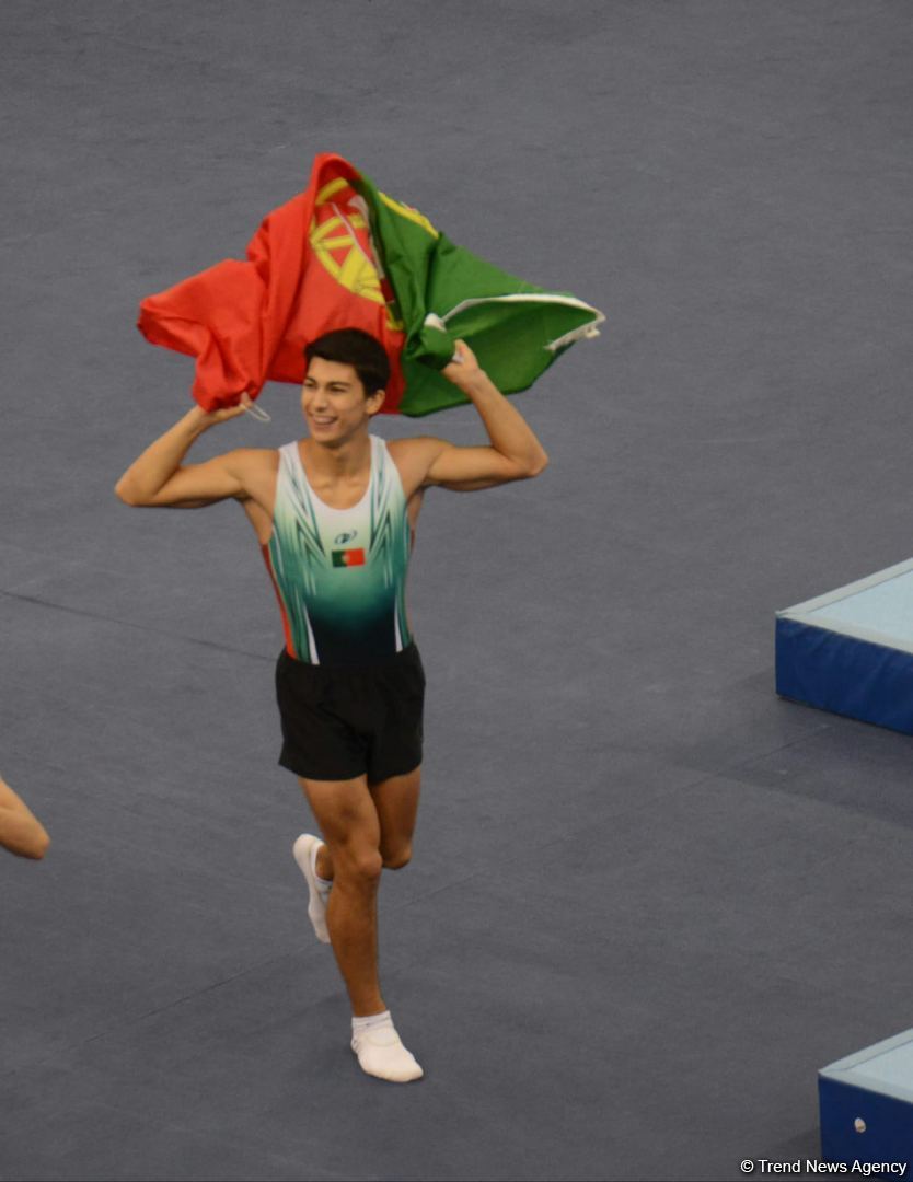 Portuguese gymnast ranks first in individual trampoline at 28th FIG Trampoline Gymnastics World Age Group Competitions in Baku (PHOTO)