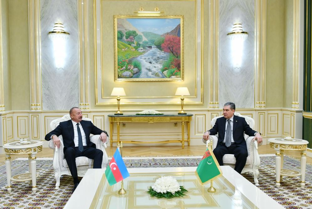 President of Azerbaijan Ilham Aliyev arrives in Turkmenistan for visit (PHOTO/VIDEO)
