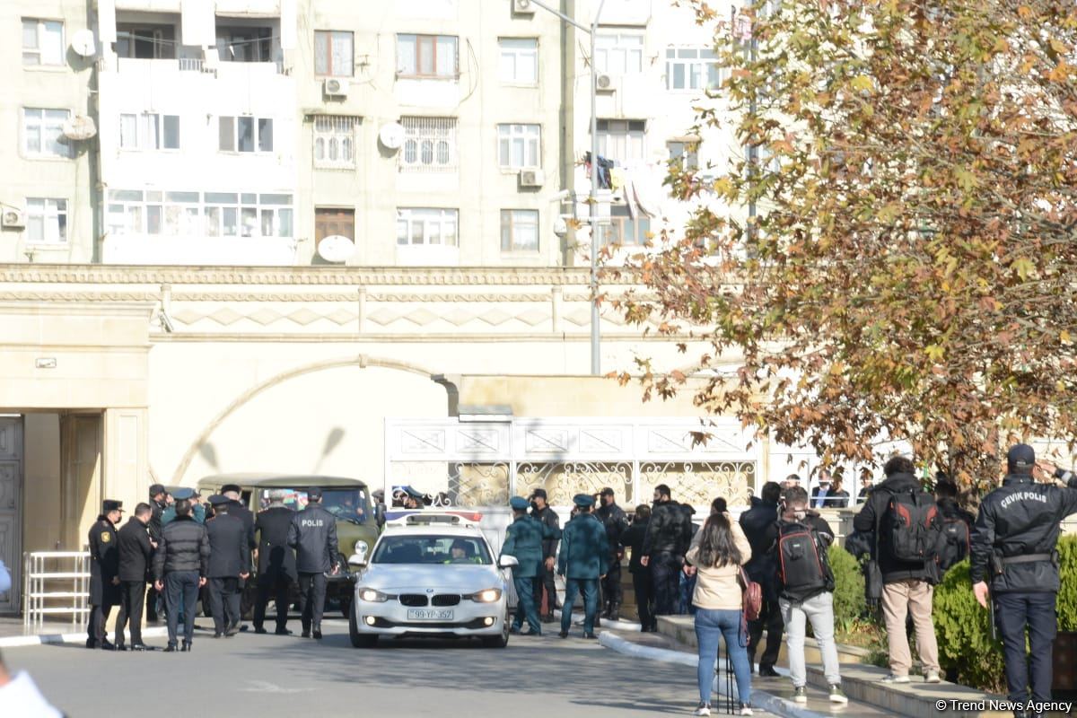 Azerbaijan holds farewell ceremony for servicemen who died in military helicopter crash (PHOTO/VIDEO)