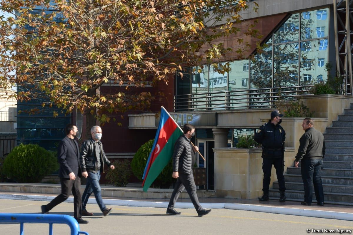 Azerbaijan holds farewell ceremony for servicemen who died in military helicopter crash (PHOTO/VIDEO)