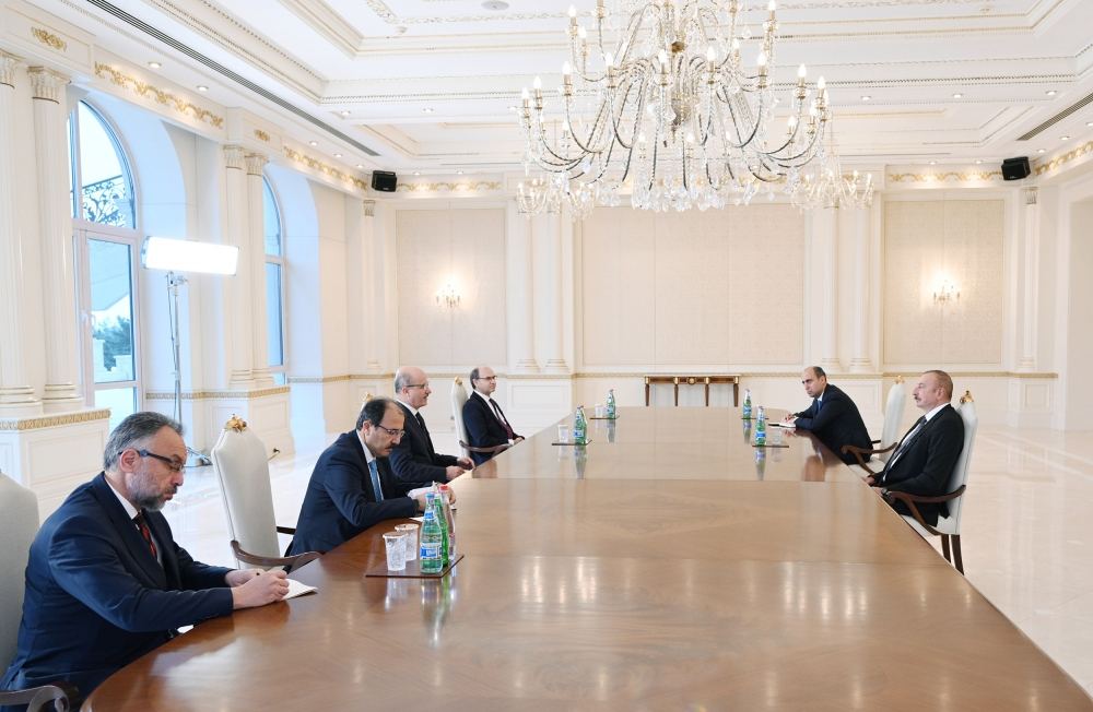 President Ilham Aliyev receives president of Turkish Council of Higher Education (PHOTO/VIDEO)