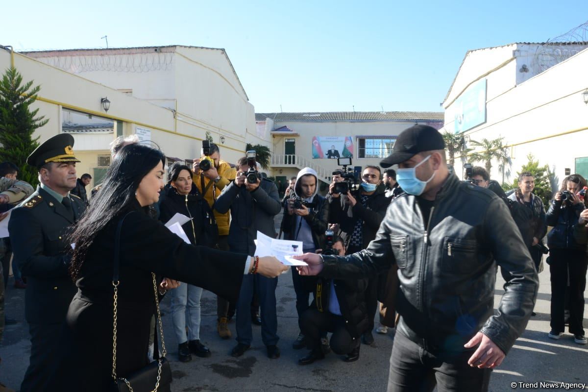Azerbaijan releases 122 prisoners from correctional institution within amnesty act (PHOTO)