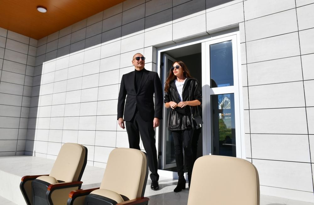 President Ilham Aliyev and First Lady Mehriban Aliyeva view conditions created at Guba Olympic Sports Complex (PHOTO/VIDEO)