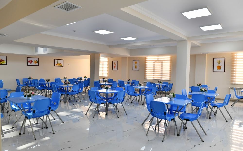 President Ilham Aliyev, First Lady Mehriban Aliyeva view conditions created at secondary school № 1 in Guba (PHOTO/VIDEO)