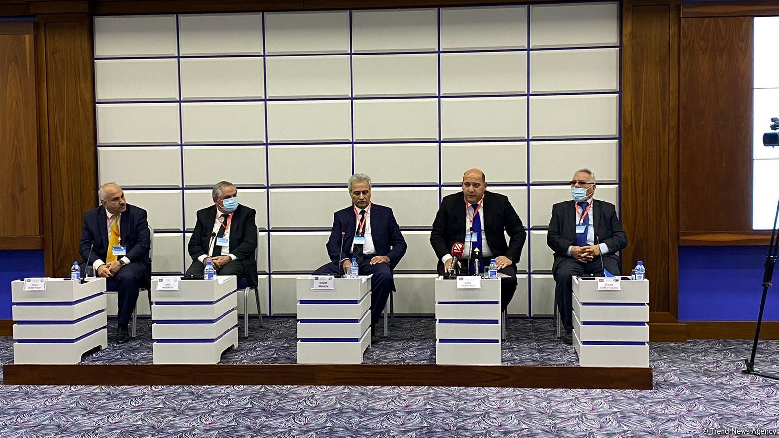 Negotiations with several enterprises to attract investors to Aghdam industrial park nearing completion – deputy minister (PHOTO)