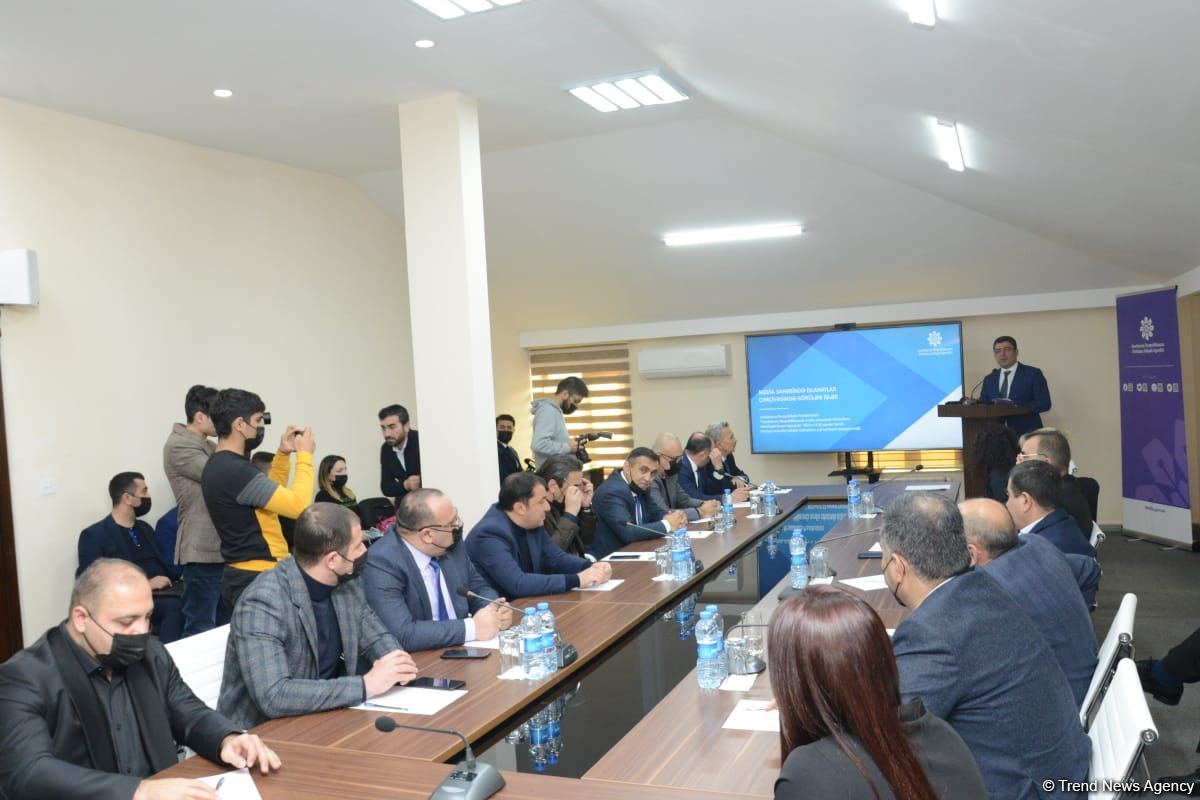 Proposal made to apply tax incentives to media entities in Azerbaijan (PHOTO)