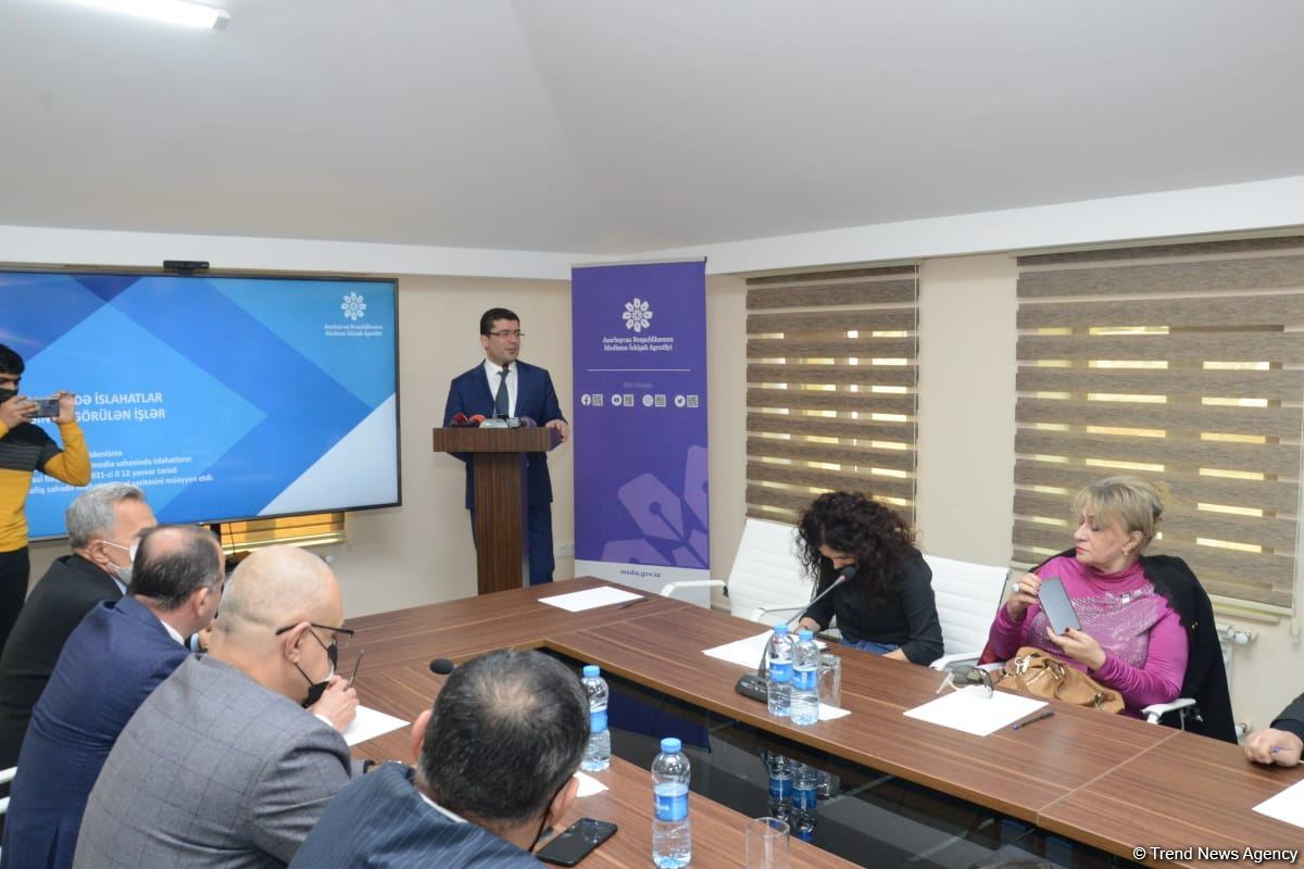 Proposal made to apply tax incentives to media entities in Azerbaijan (PHOTO)