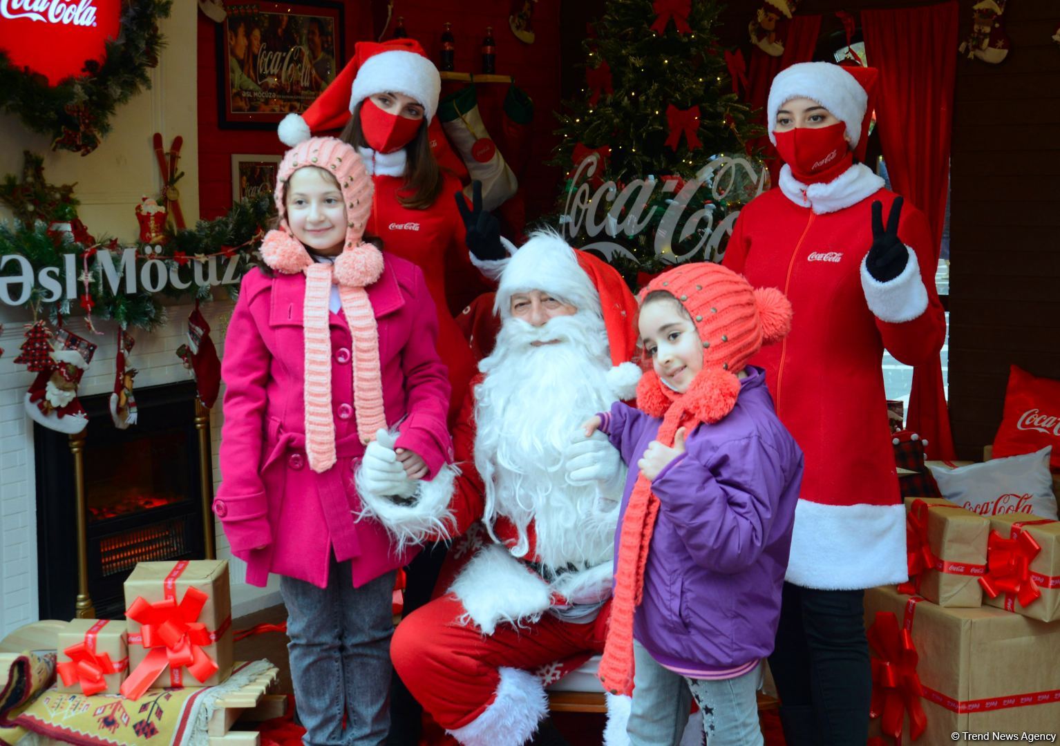 Azerbaijan organizes "Cold hands, warm heart" charity fair (PHOTO)