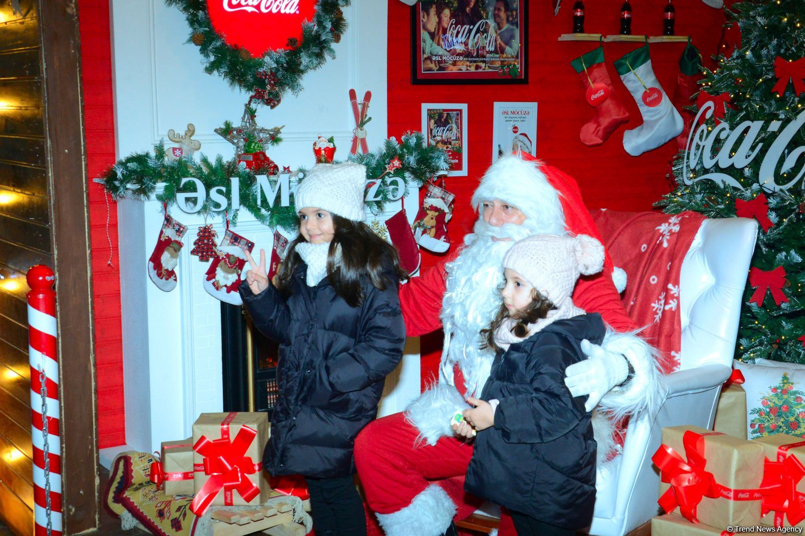 Azerbaijan organizes "Cold hands, warm heart" charity fair (PHOTO)