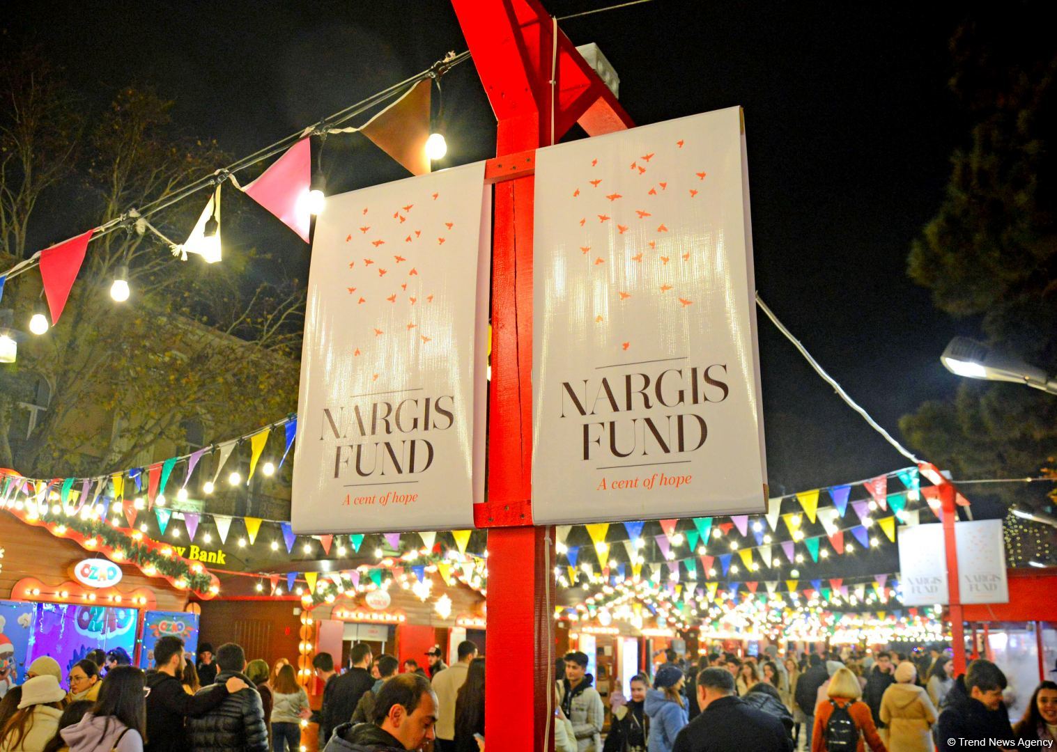 Azerbaijan organizes "Cold hands, warm heart" charity fair (PHOTO)