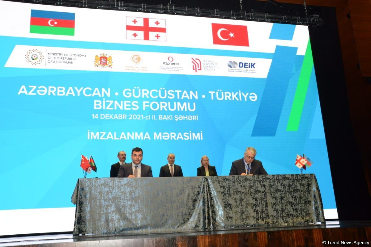Azerbaijan, Georgia, Turkey sign memorandums, agreements in Baku (PHOTO)