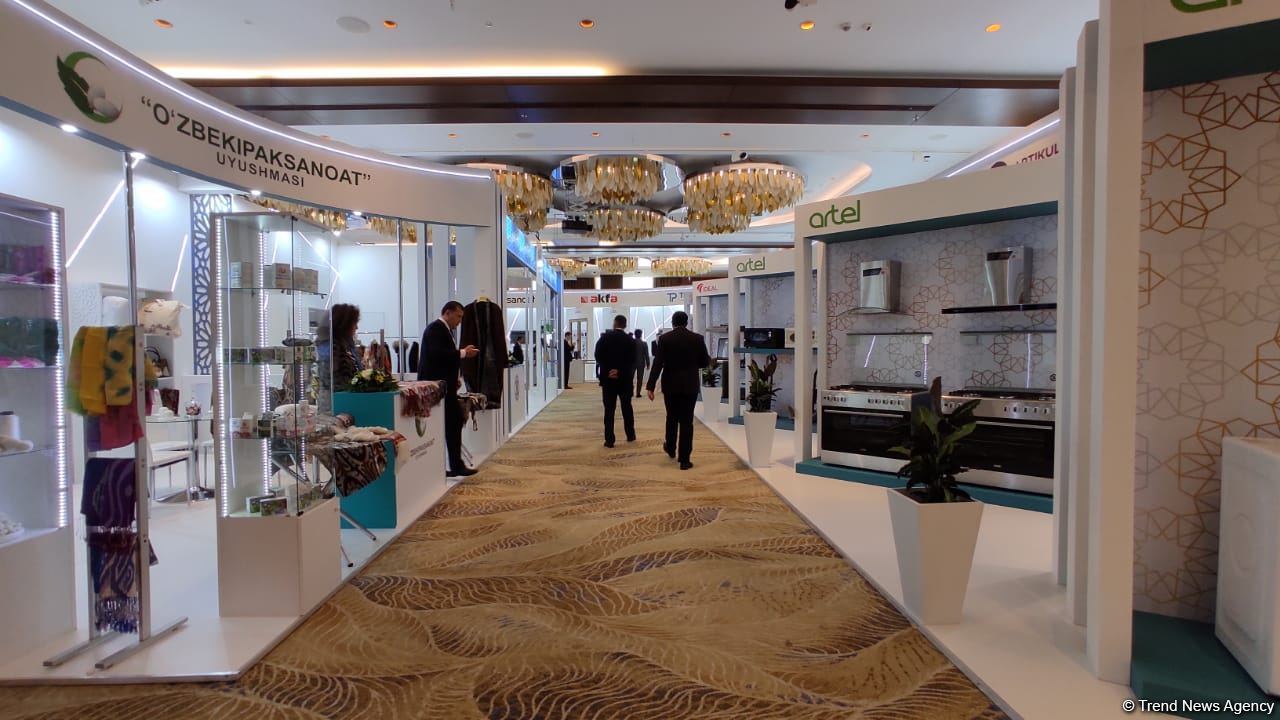 Reps of Uzbek companies visit Baku to promote 'Made in Uzbekistan' brand (PHOTO)