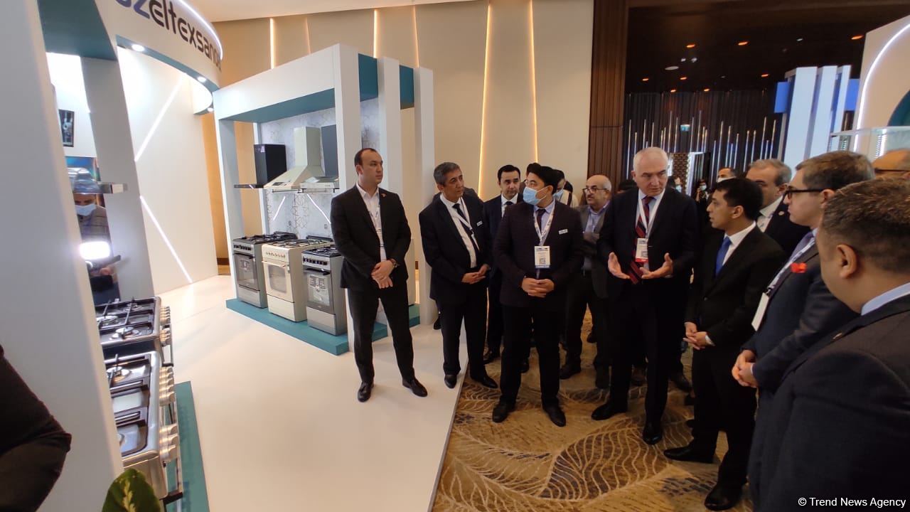 Reps of Uzbek companies visit Baku to promote 'Made in Uzbekistan' brand (PHOTO)