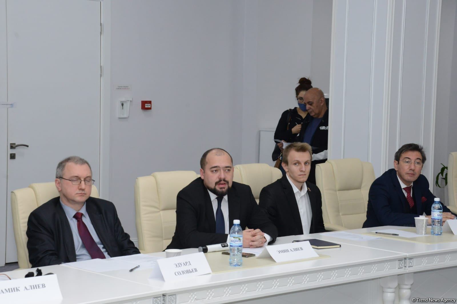 Azerbaijani, Russian experts discuss prospects for development of Baku-Moscow ties (PHOTO)
