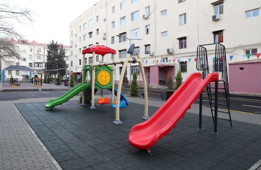 Heydar Aliyev Foundation VP Leyla Aliyeva takes part in opening ceremony of another yard, renovated within "Our Yard" project (PHOTO)