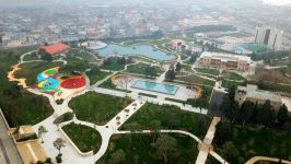President Ilham Aliyev and First Lady Mehriban Aliyeva view conditions created at newly renovated Nizami Ganjavi Park (PHOTO/VIDEO)