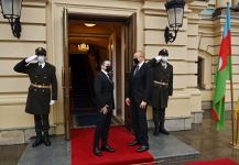 Azerbaijani, Ukrainian Presidents hold one-on-one meeting (PHOTO/VIDEO)