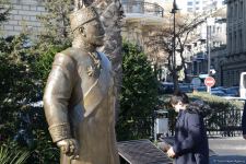 Baku residents express their gratitude to President Ilham Aliyev for highly appreciating activity of Haji Zeynalabdin Taghiyev (PHOTO/VIDEO)